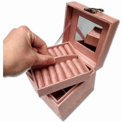 Jewelery box / jewelery box square Old pink