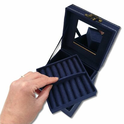 Jewelry box / jewelry box square dark blue