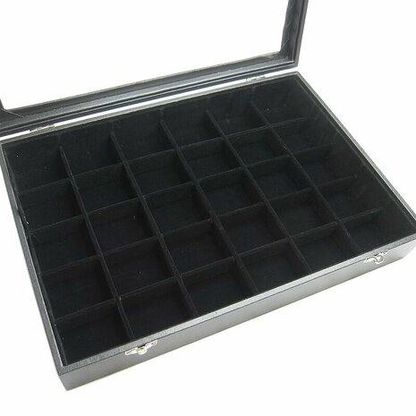 Ilènne Jewelry box - 30 compartments - Black - 35x24x5 cm - With lid